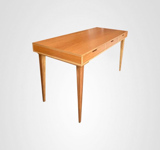 Escrivaninha 140 Taco Freijó Passa Fios