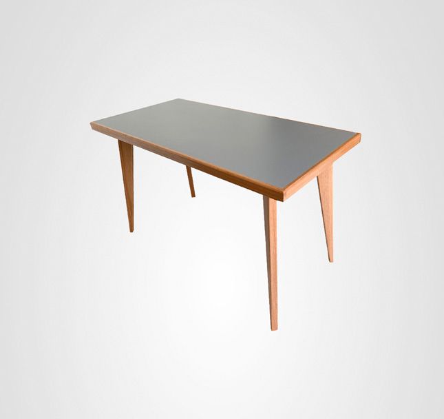 Mesa 120 Quilha Jequitibá Chumbo