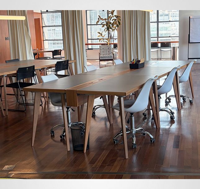 Corporativo: Mesa 120 Quilha Chumbo