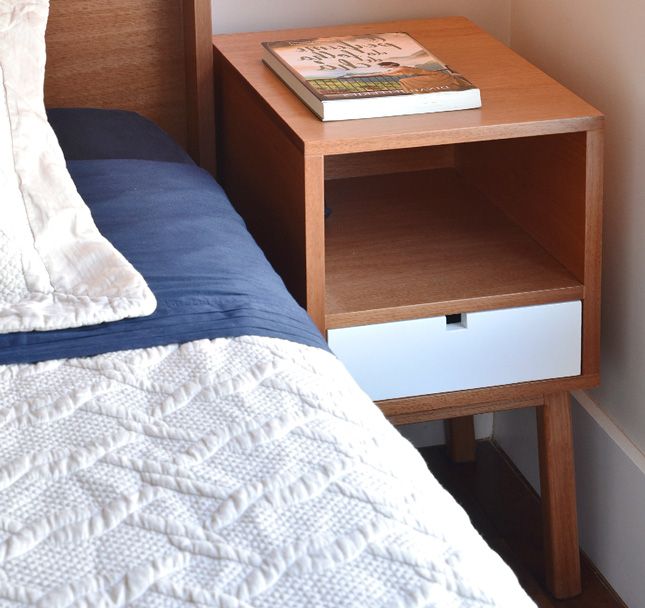 Mesa de Cabeceira 30 Dupla Reto Branco Madeira