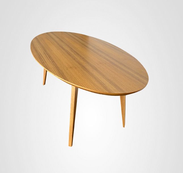 Mesa de Jantar 190 Oval Quilha Madeira