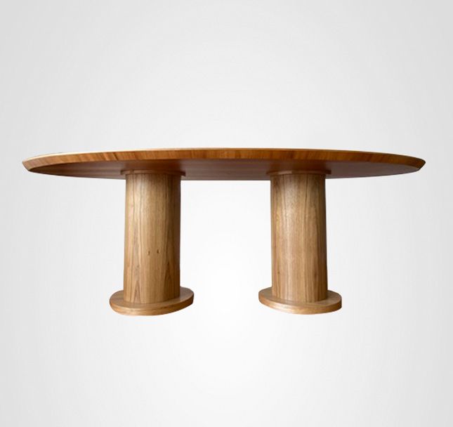 Mesa de Jantar 210 Oval Coluna Madeira